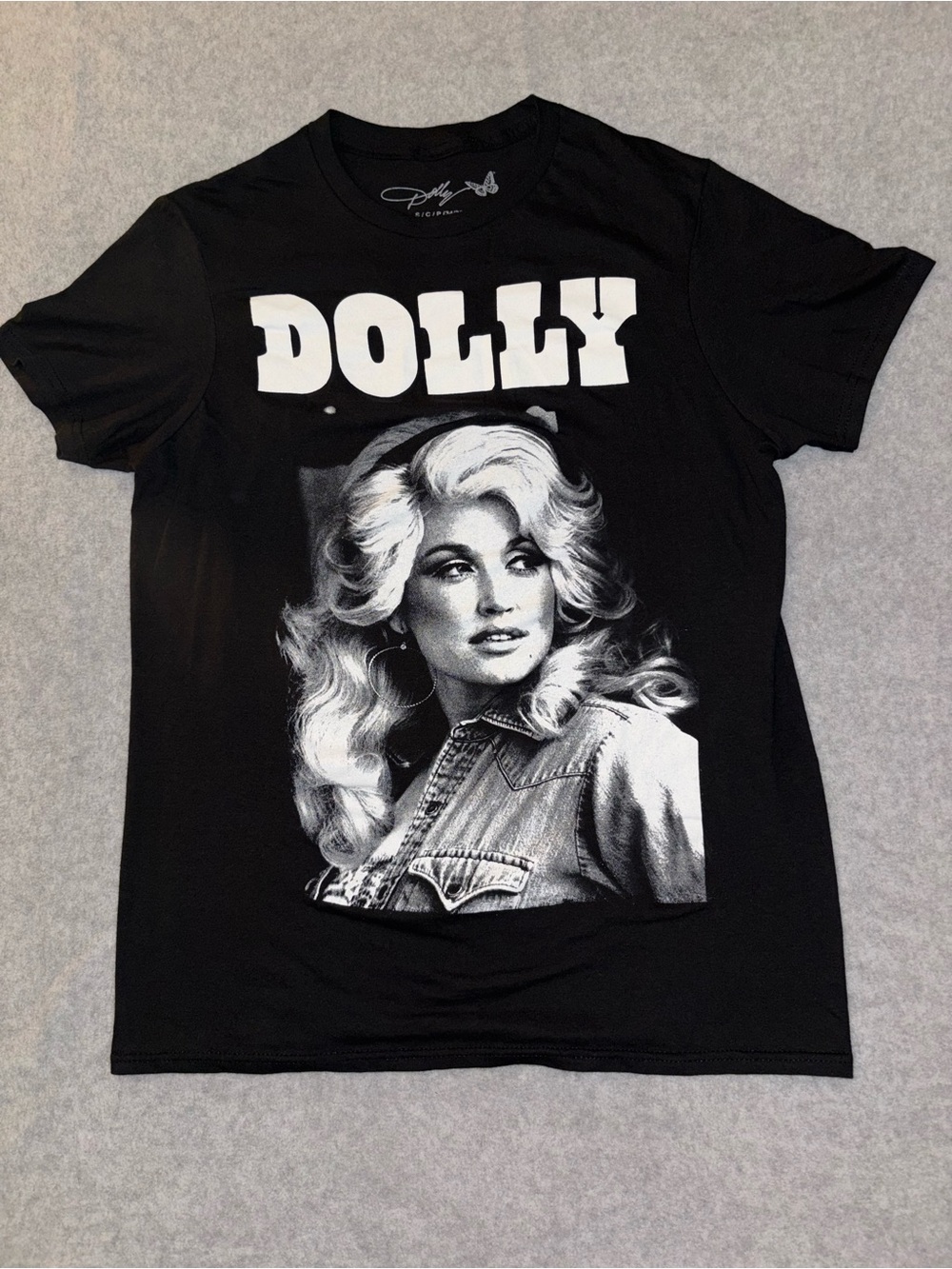 Officially Licensed Dolly Parton Graphic Portrait Tee